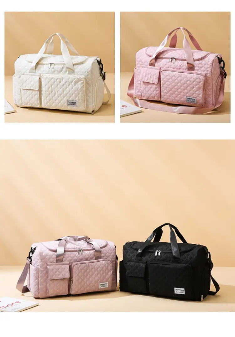 White Quilted Cross-Body Travel Bag Large Capacity — feature 10