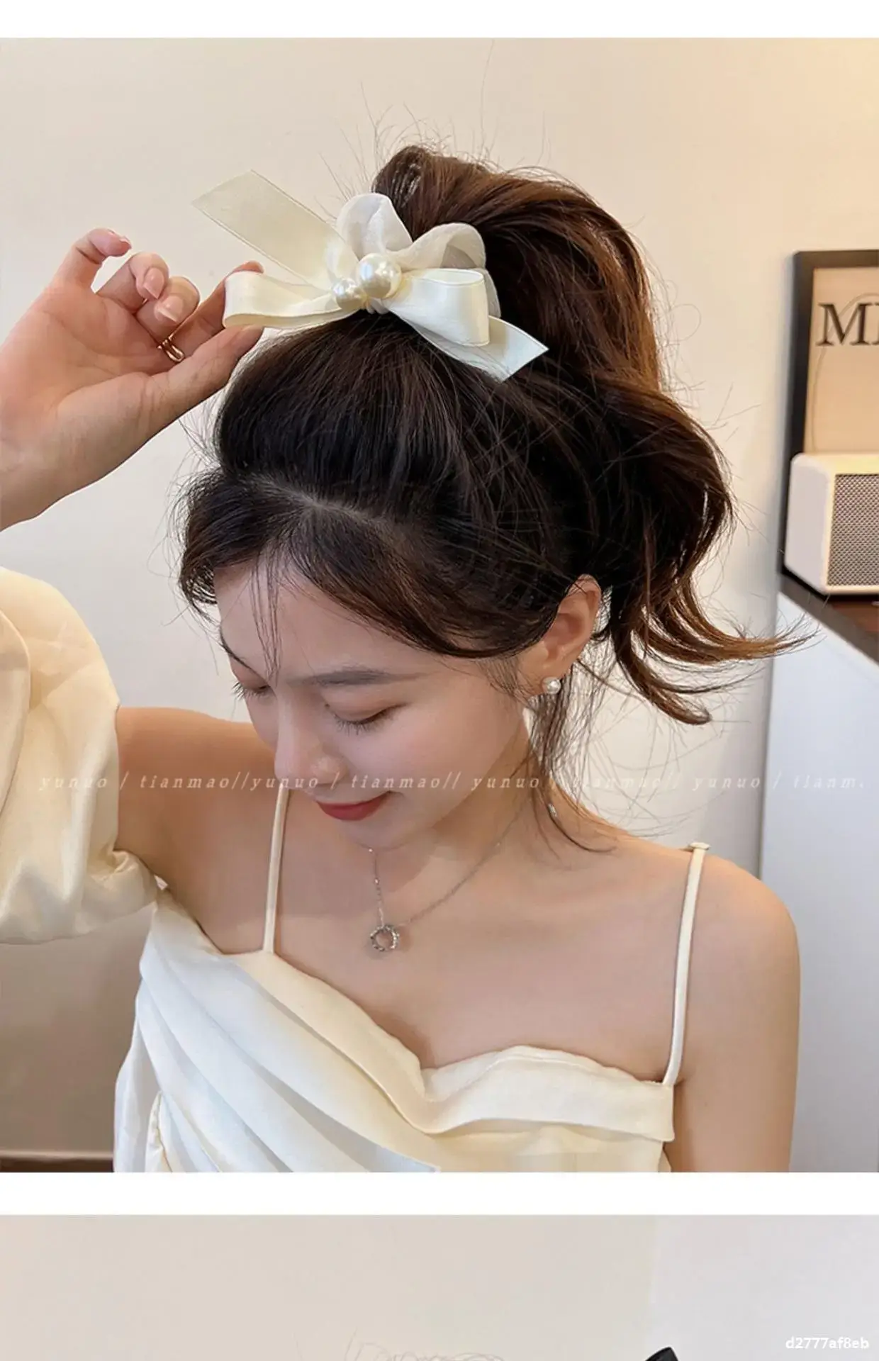 Pearl Bow Hair Band for Women's Hair Ties — feature 15