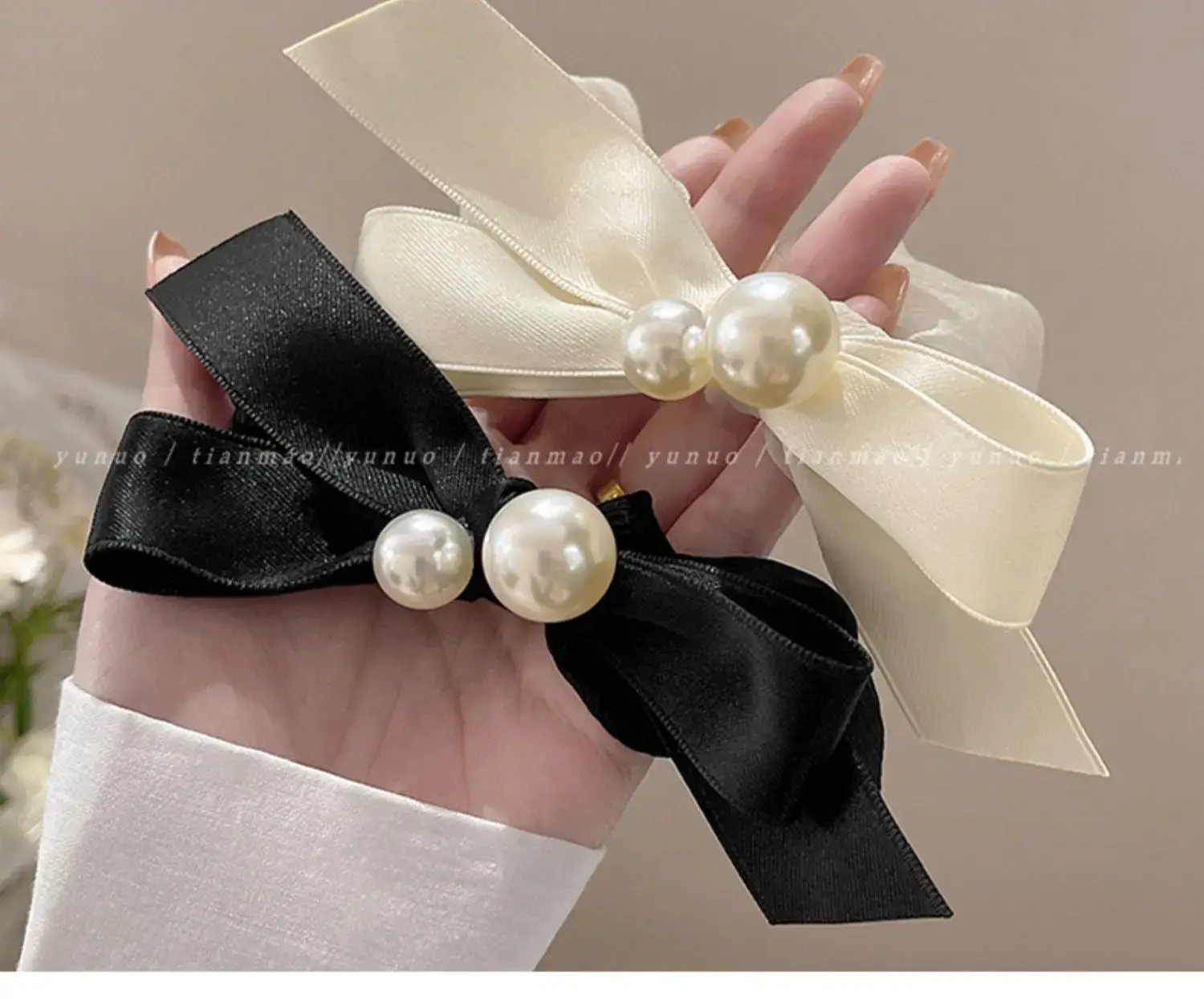 Pearl Bow Hair Band for Women's Hair Ties — feature 8