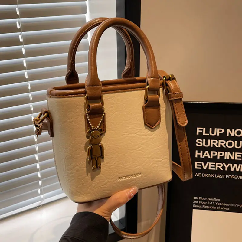 Women's White Leather Bucket Bag with Strap - Image 5