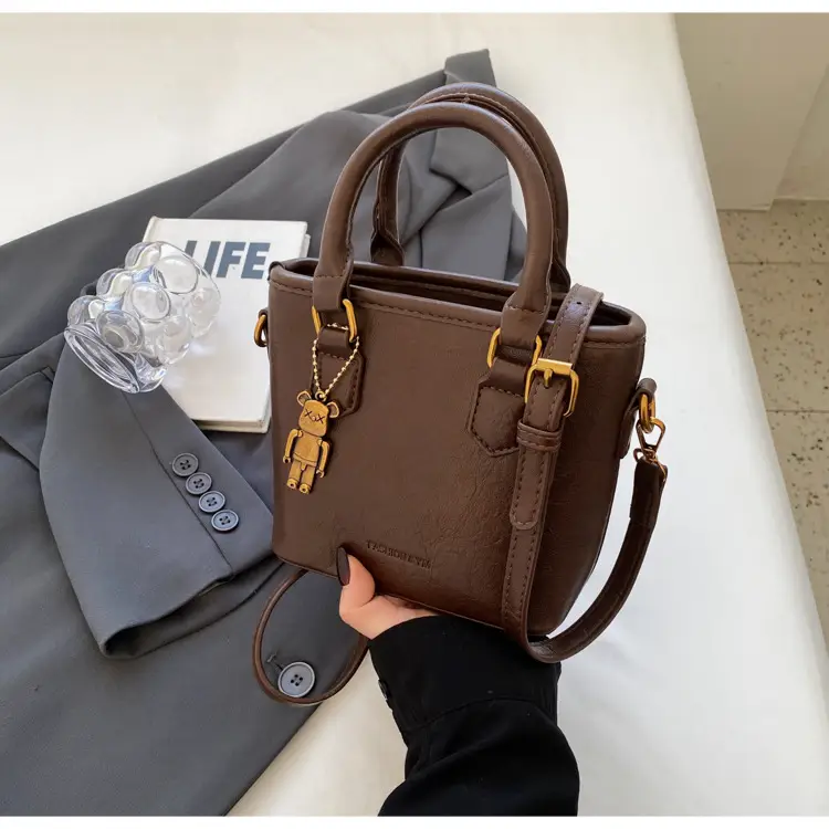 Women's White Leather Bucket Bag with Strap — feature 46