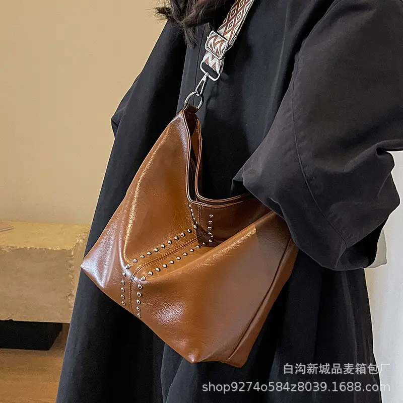 Black Leather Tote Bag with Chain Strap for Women