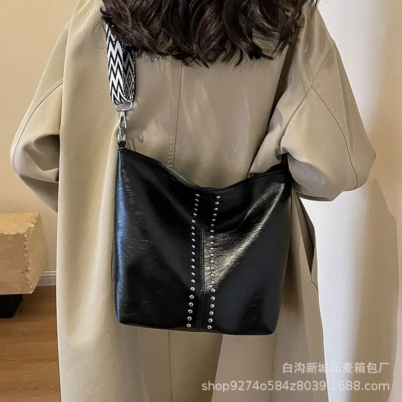 Black Leather Tote Bag with Chain Strap for Women