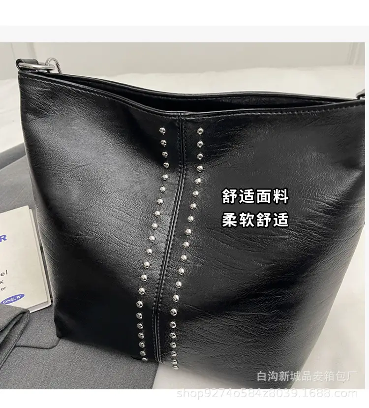 Black Leather Tote Bag with Chain Strap for Women — feature 6