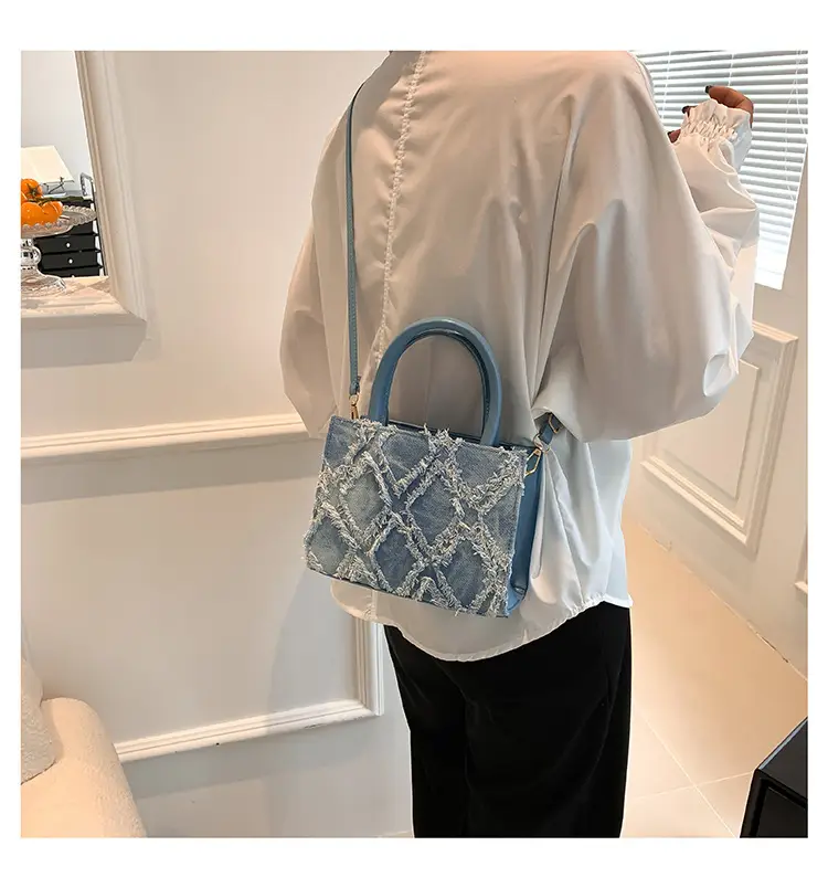 Women's Rhombus Tote Bag Ocean Blue 2024 — feature 11