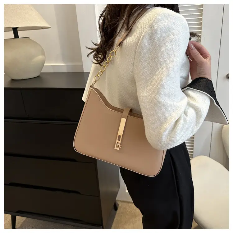 Brown Leather Shoulder Bag with Gold Chain for Women — feature 10