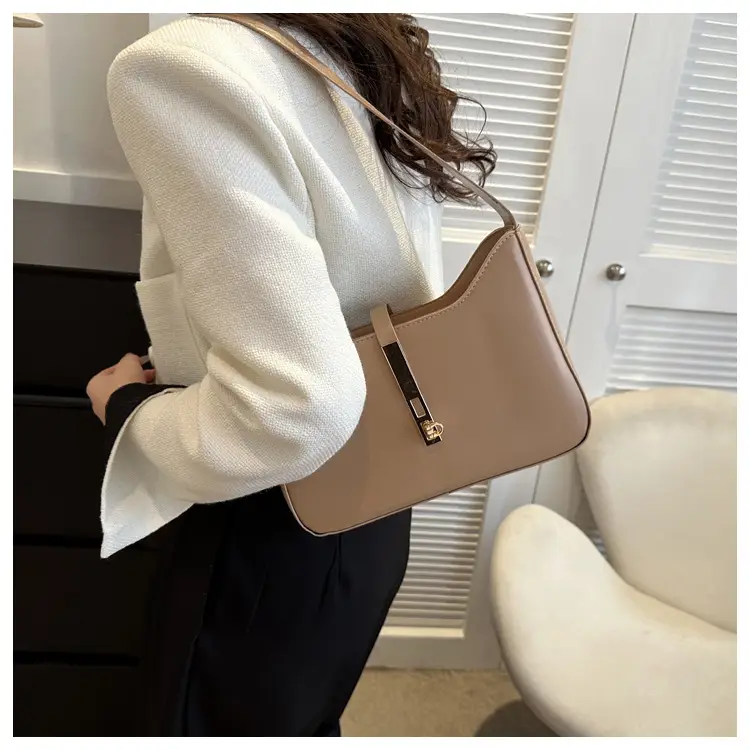 Brown Leather Shoulder Bag with Gold Chain for Women — feature 11