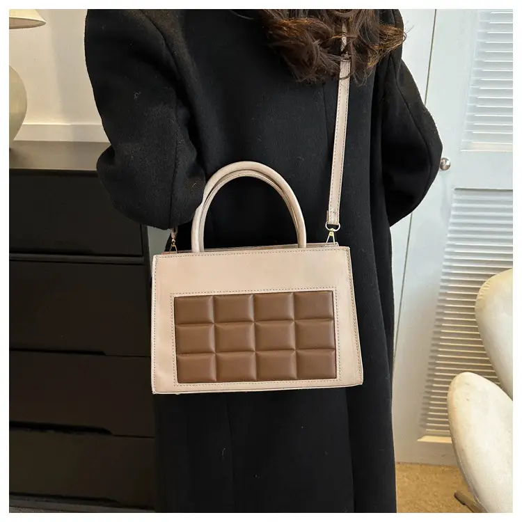 Elegant Plaid Shoulder Bag for Women 2023 — feature 16