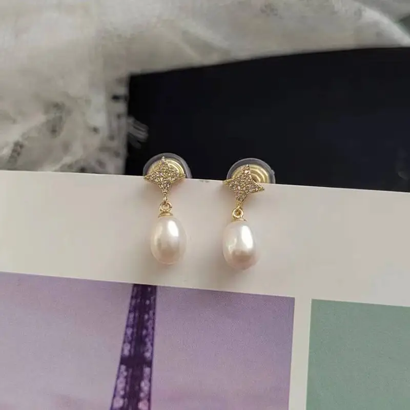 Freshwater Pearl Earrings 18K Gold Niche Mosquito Incense Plate Ear Clip - Image 3