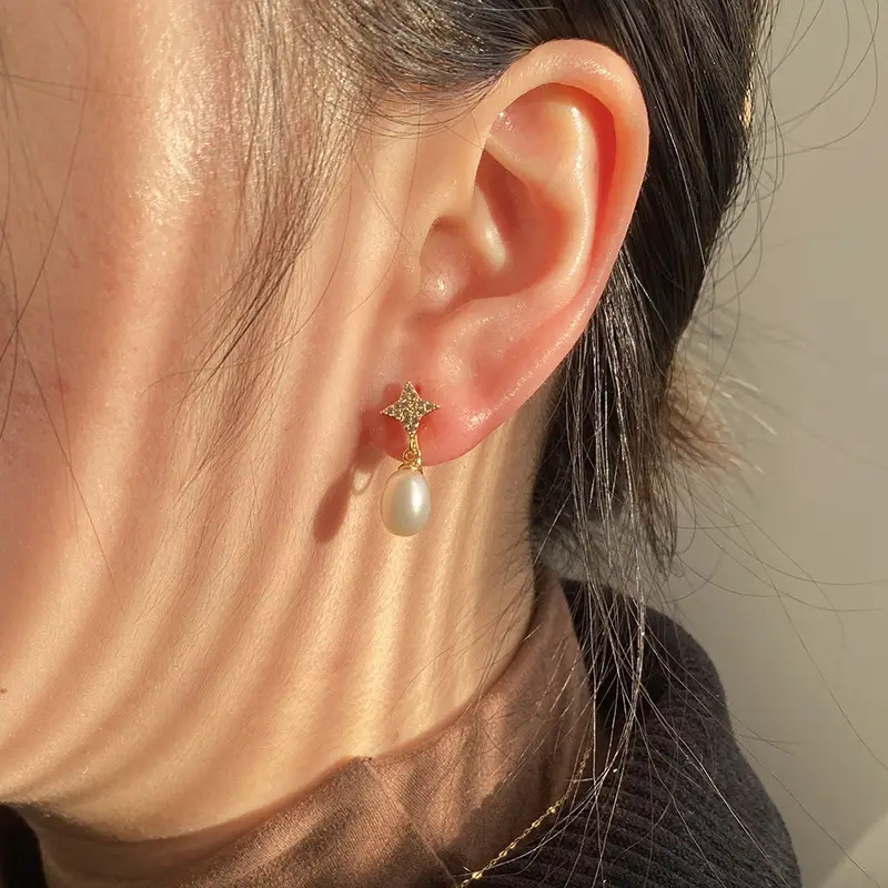 Freshwater Pearl Earrings 18K Gold Niche Mosquito Incense Plate Ear Clip - Image 5