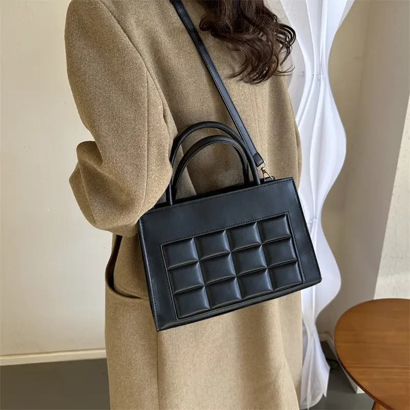 Korean Style Plaid Bag for Women Brown 2023 - Image 7