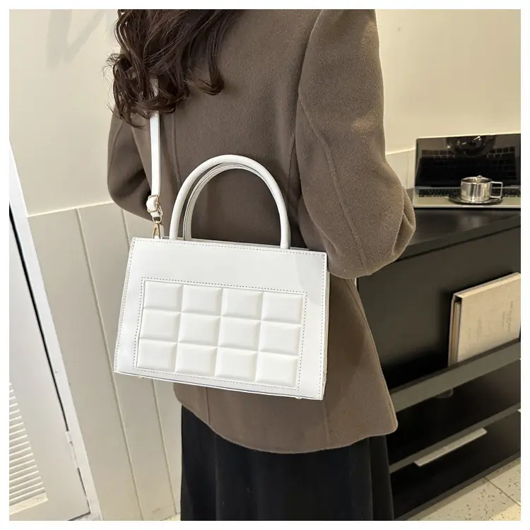 Korean Style Plaid Bag for Women Brown 2023 — feature 22