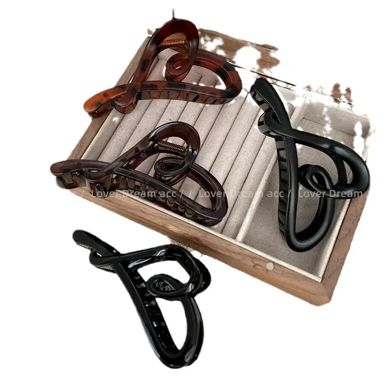 South Korea Ins Style Hair Clips for Women Brown Black Irregular Heart Design - Image 6