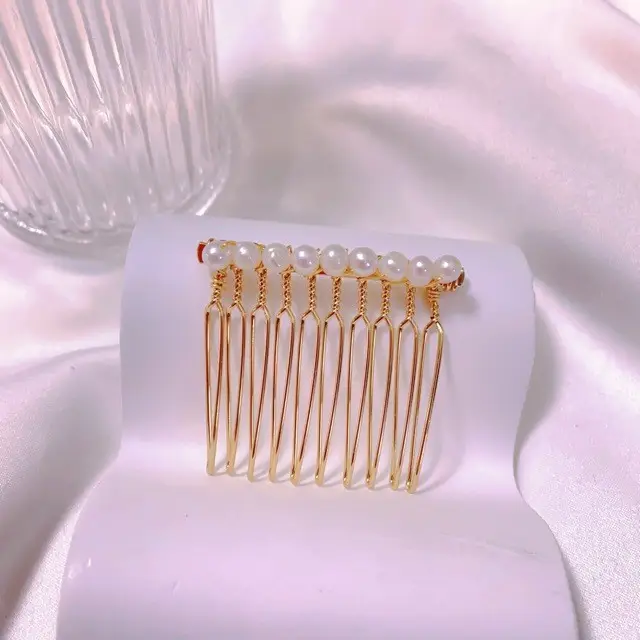 Natural Pearl Hairpin Comb for Bangs & Top Inverted Style - Image 3