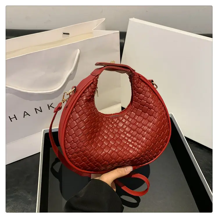 2023 Winter Women's Retro Shoulder Messenger Bag — feature 36