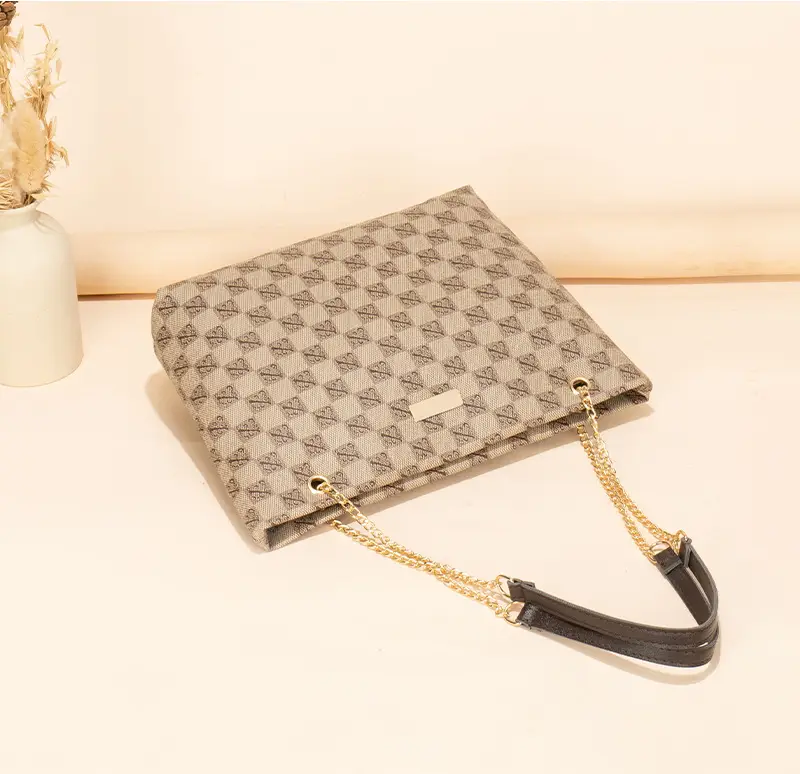 Geometric Print Women's Tote Bag with Chain Shoulder Bag — feature 23
