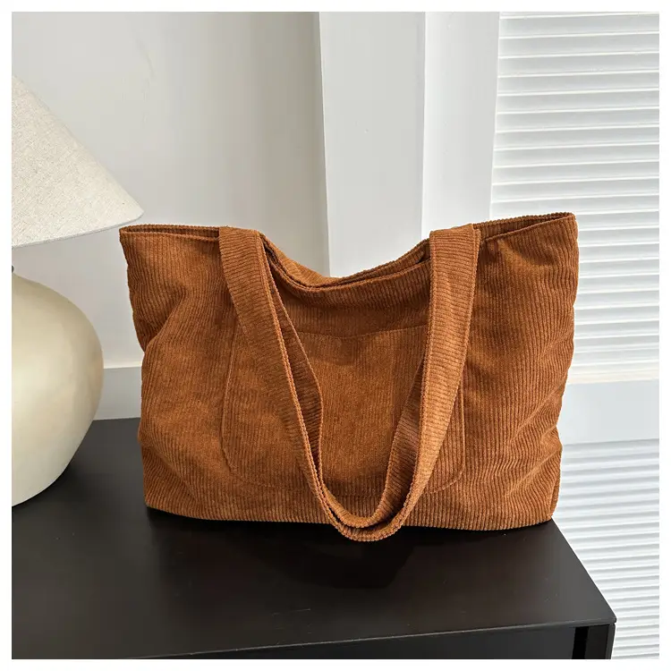 2023 Winter Large Capacity Shoulder Bag for Women — feature 16