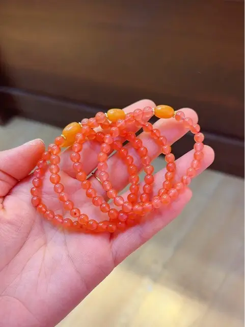 Natural South Red Agate Bracelet 6mm Cherry Red — feature 4