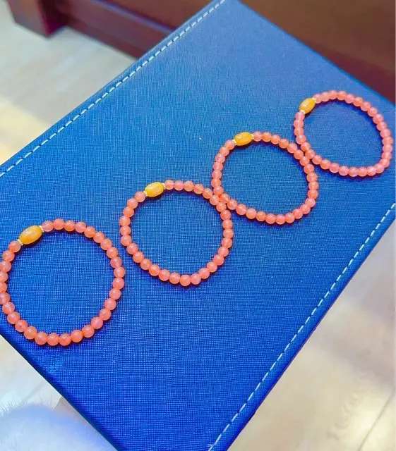 Natural South Red Agate Bracelet 6mm Cherry Red — feature 5