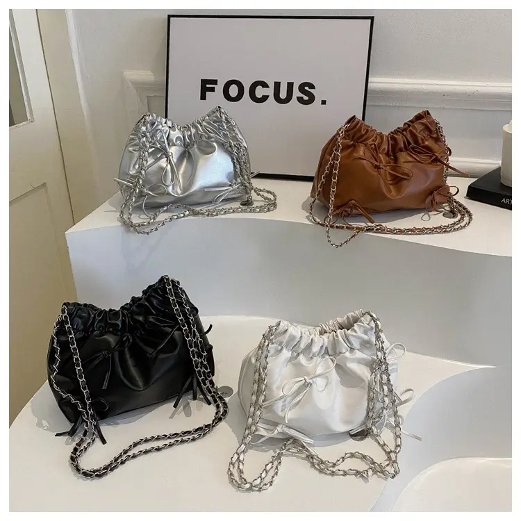 2023 Winter Pleated Chain Bow Bag Women