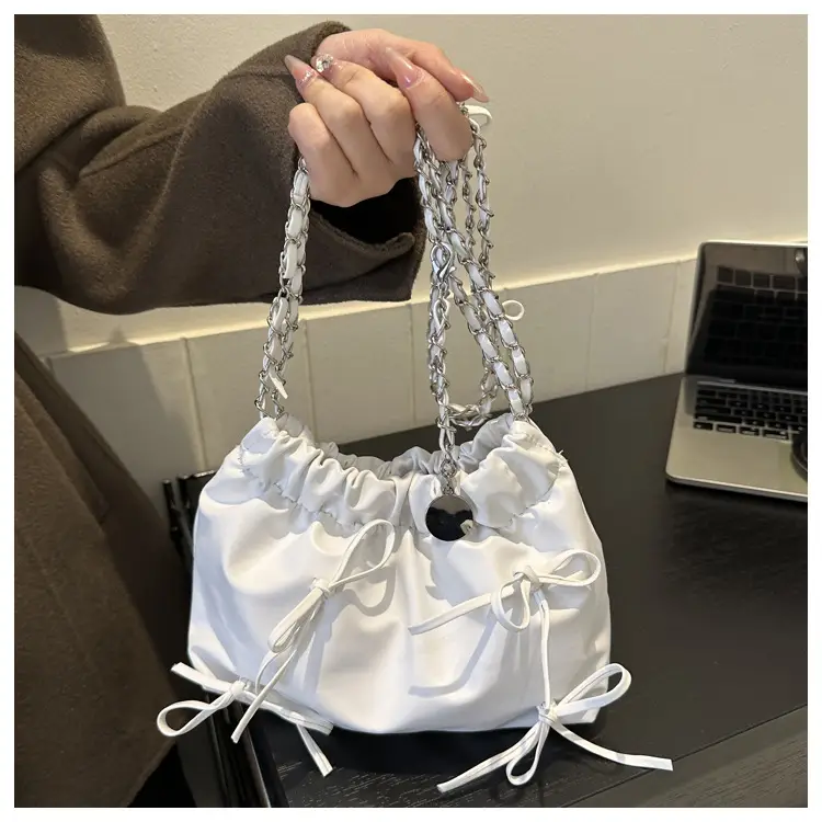 2023 Winter Pleated Chain Bow Bag Women