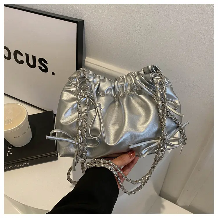 2023 Winter Pleated Chain Bow Bag Women — feature 10
