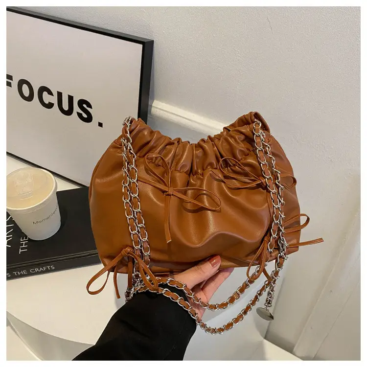 2023 Winter Pleated Chain Bow Bag Women — feature 11