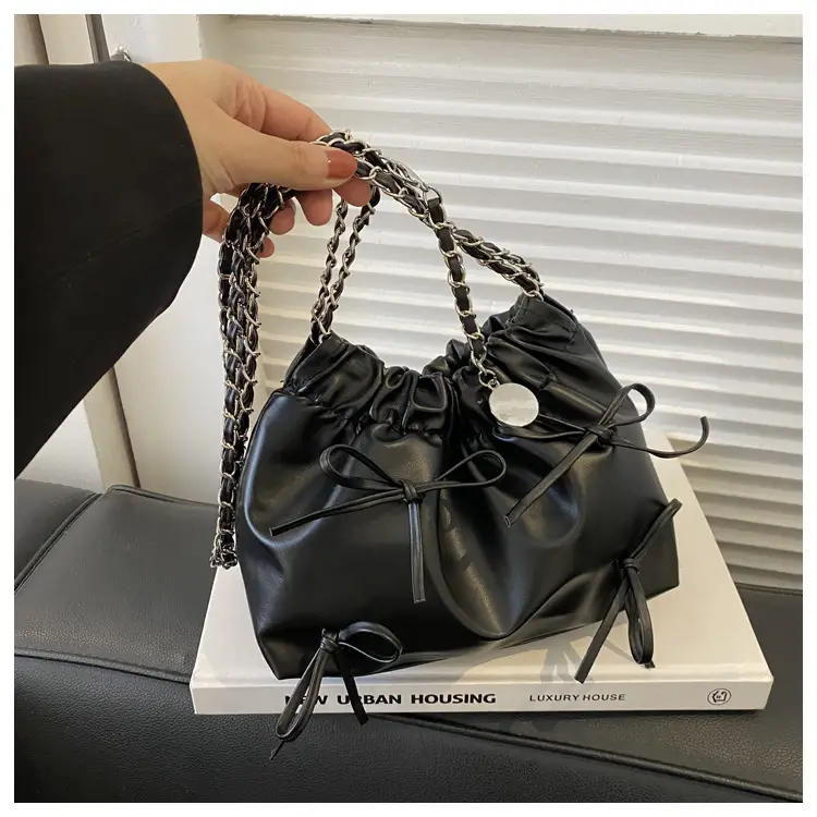 2023 Winter Pleated Chain Bow Bag Women — feature 23