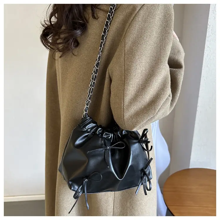 2023 Winter Pleated Chain Bow Bag Women — feature 31