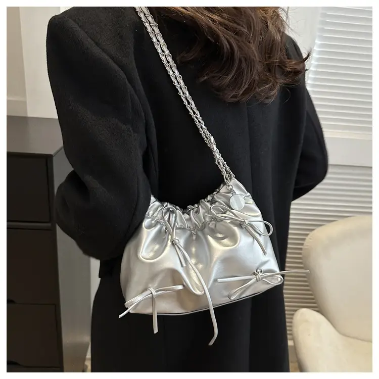 2023 Winter Pleated Chain Bow Bag Women — feature 42