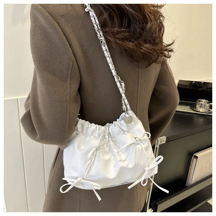 2023 Winter Pleated Chain Bow Bag Women — feature 47