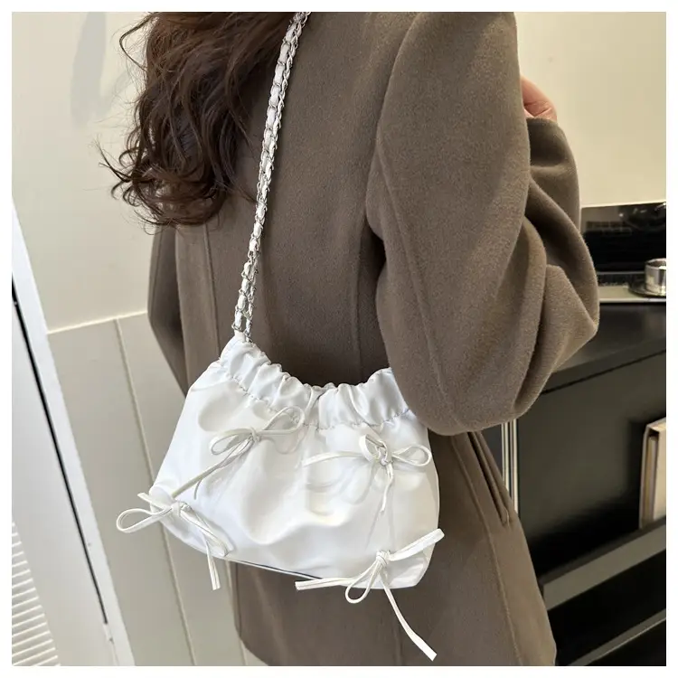2023 Winter Pleated Chain Bow Bag Women — feature 50