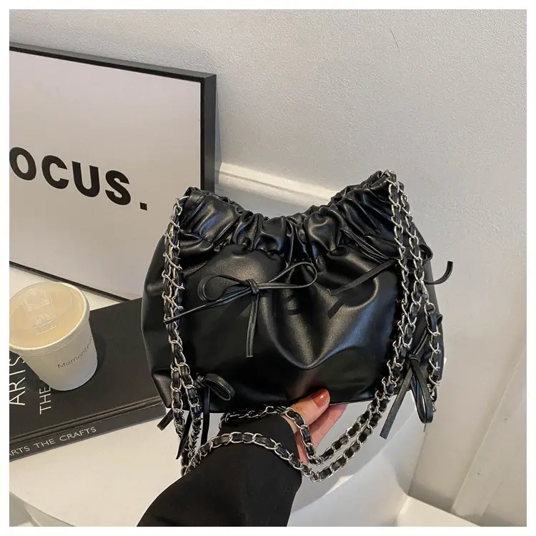 2023 Winter Pleated Chain Bow Bag Women — feature 9