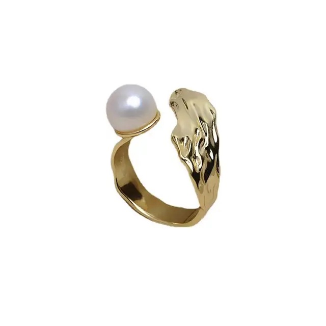 Gold Pearl Ring with Ornate Design for Women