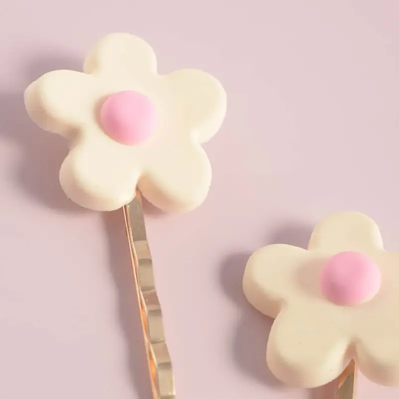 Cute Flower Hair Clips for Girls Pink Center - Image 3