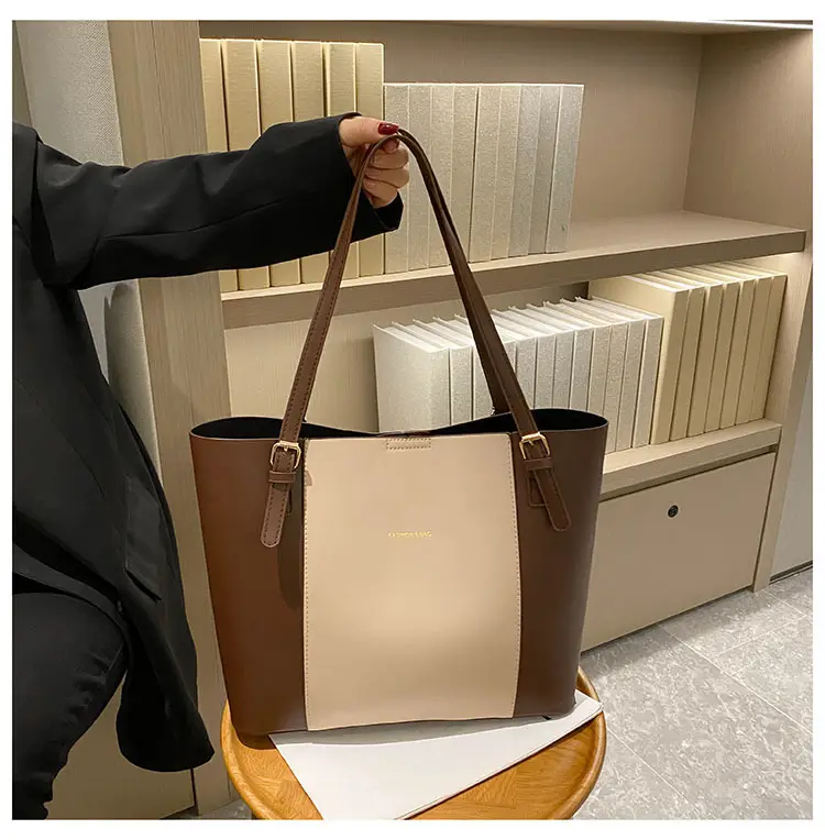 Retro Brown Beige Women's Shoulder Tote Bag 2023 — feature 23
