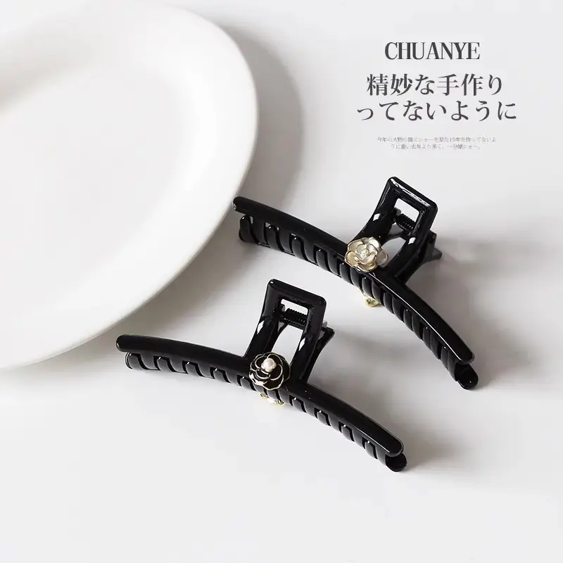 Black Camellia Hairpin with Pearl Accent — feature 12