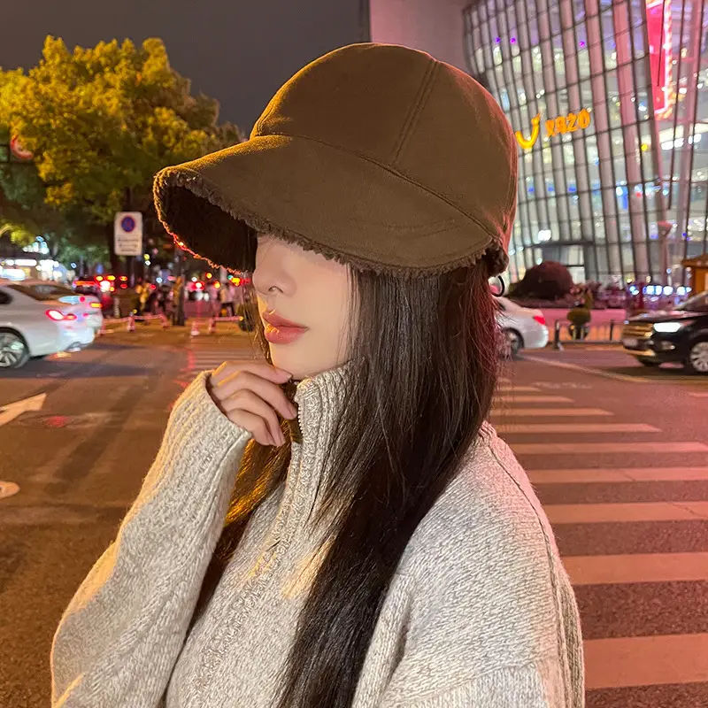 Women Fisherman Hat White Wool Thickened Warm Cap