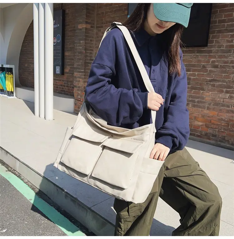 New Japanese Style Large Capacity Black Shoulder Bag — feature 21