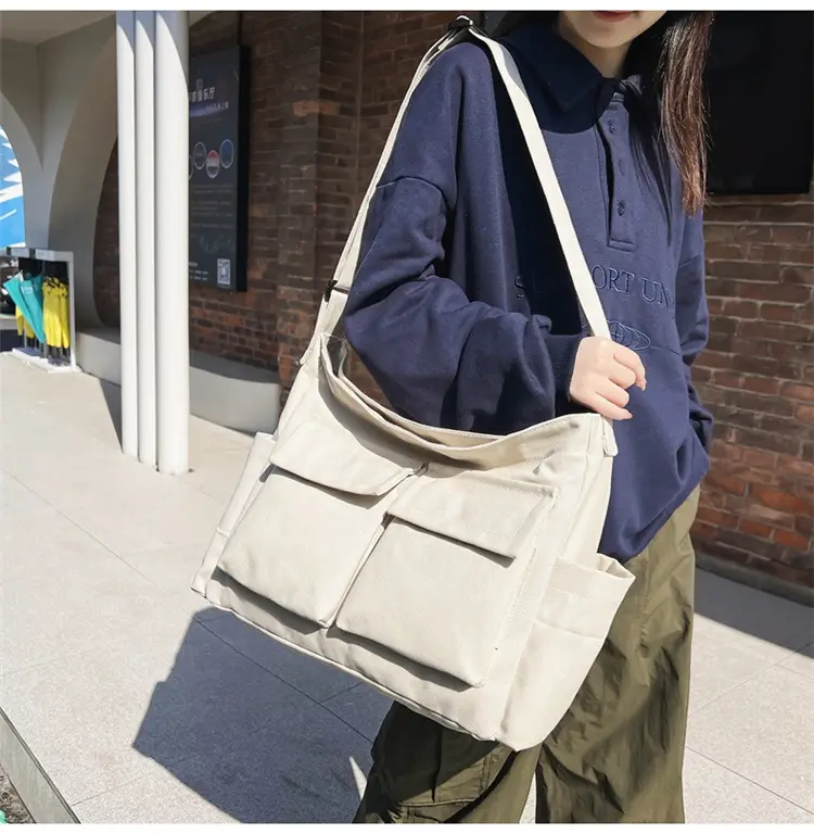 New Japanese Style Large Capacity Black Shoulder Bag — feature 23