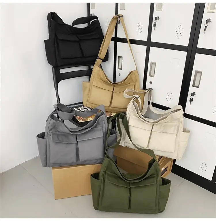 New Japanese Style Large Capacity Black Shoulder Bag — feature 53