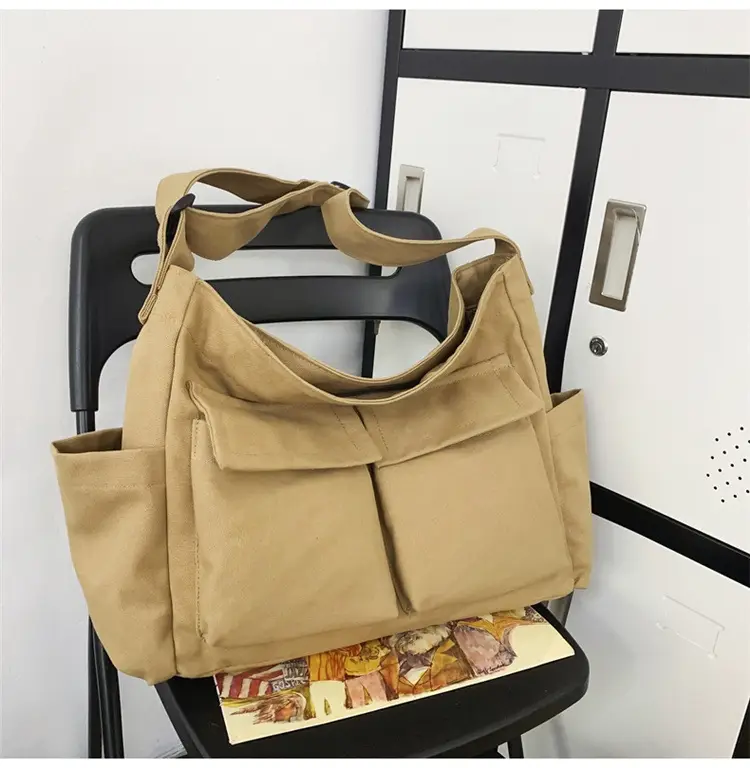New Japanese Style Large Capacity Black Shoulder Bag — feature 63