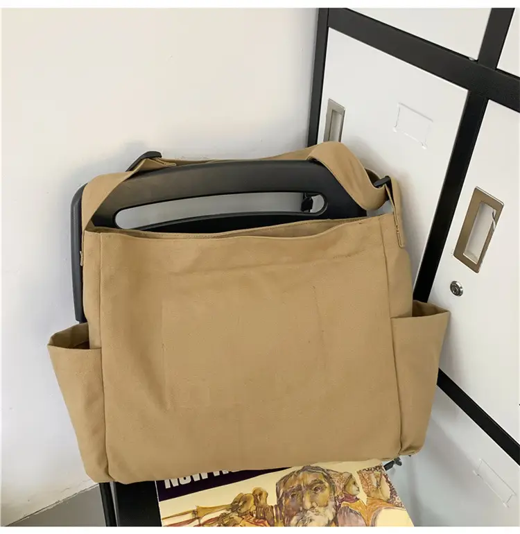 New Japanese Style Large Capacity Black Shoulder Bag — feature 64