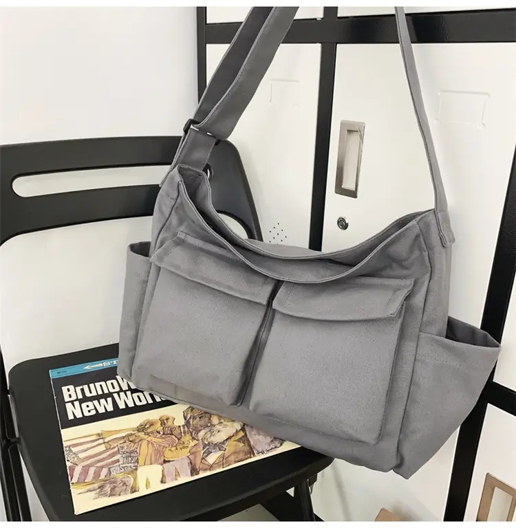 New Japanese Style Large Capacity Black Shoulder Bag — feature 66