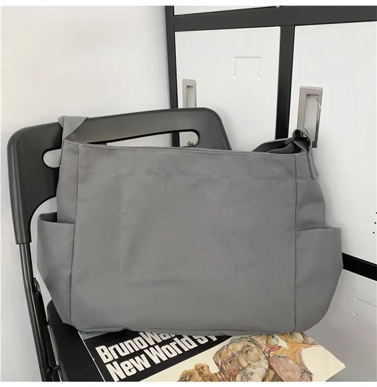 New Japanese Style Large Capacity Black Shoulder Bag — feature 68