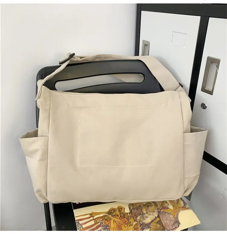 New Japanese Style Large Capacity Black Shoulder Bag — feature 72