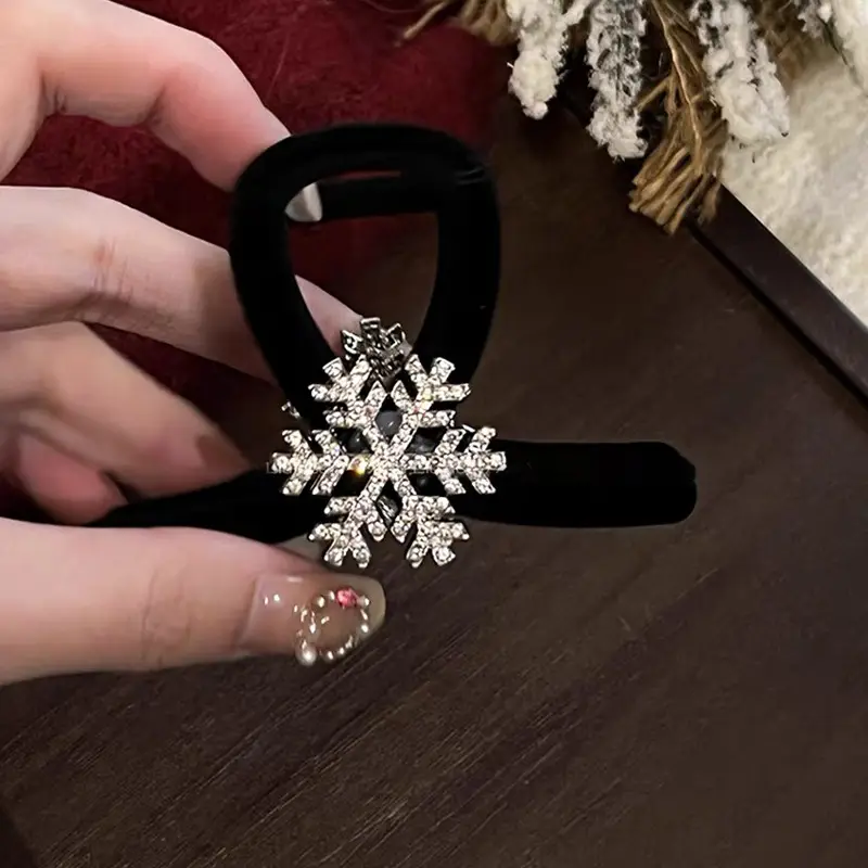Black Velvet Snowflake Hairpin for Women — feature 8