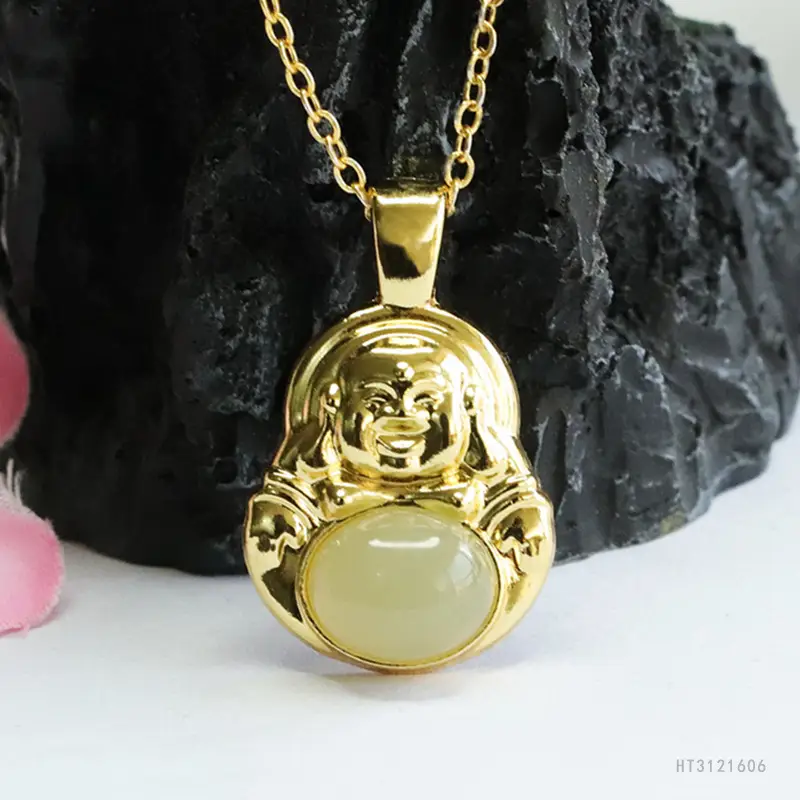 Guan Yu Buddha Pendant Clear Hetian Jade Necklace — feature 7