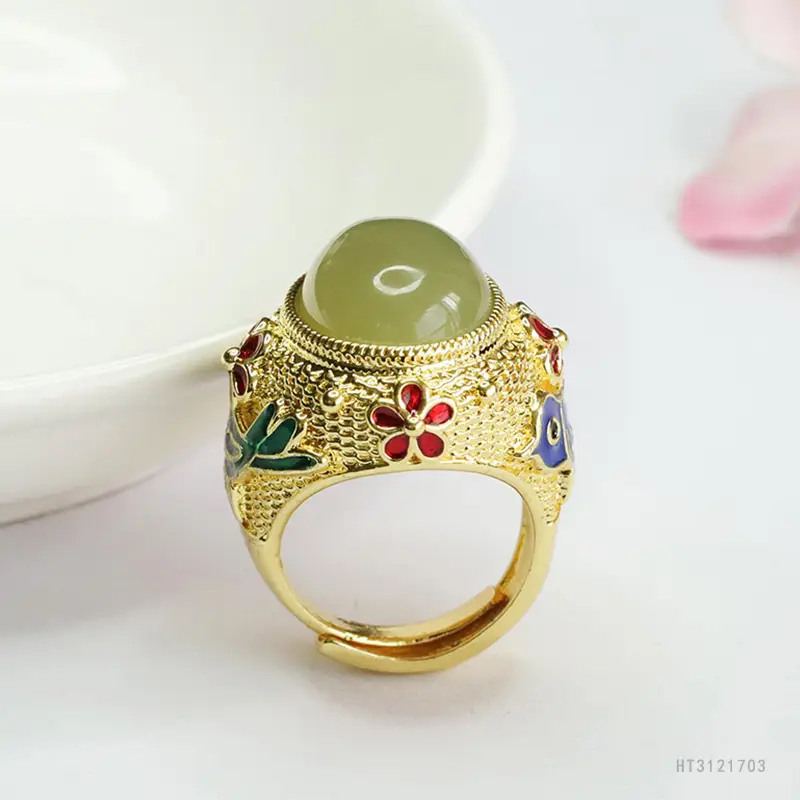 Guan Yu Jade Ring Clear Water Material Pigeon Egg Design — feature 8
