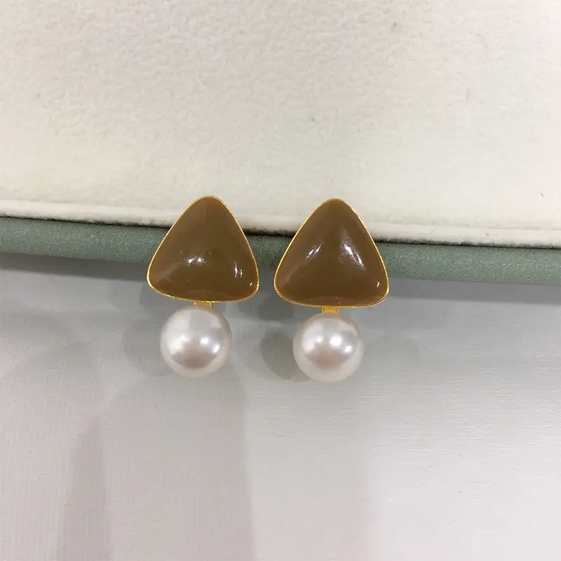Candy Color Triangular Pearl Earrings for Women 18K Gold